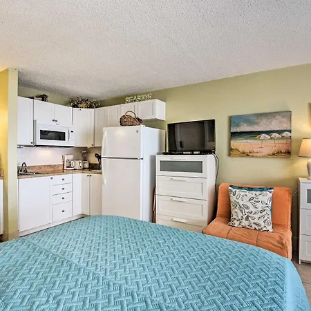 Waterfront Daytona Beach Studio With Pool Access! Exterior photo