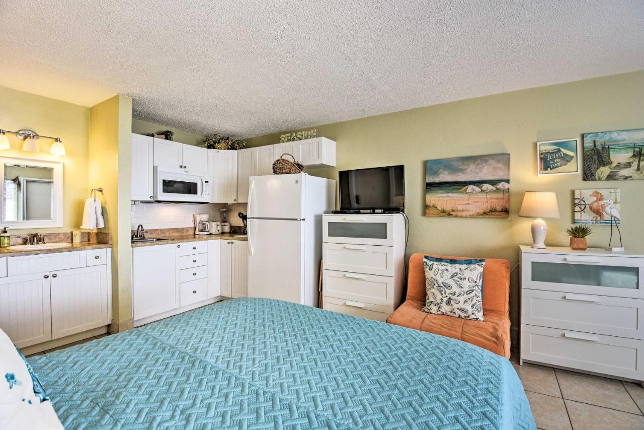 Waterfront Daytona With Pool Access! Apartment *