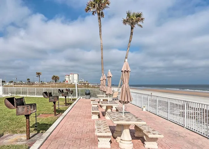 Waterfront Daytona Beach Studio With Pool Access!
